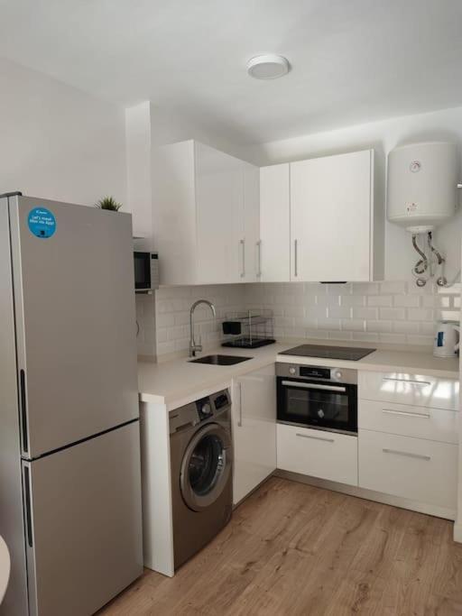 Apartamento Torrequebrada Benalmádena Exteriör bild
